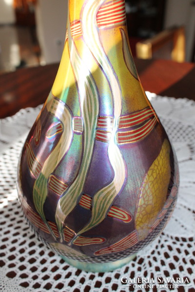 Art Nouveau vase by Zsolnay - volcano