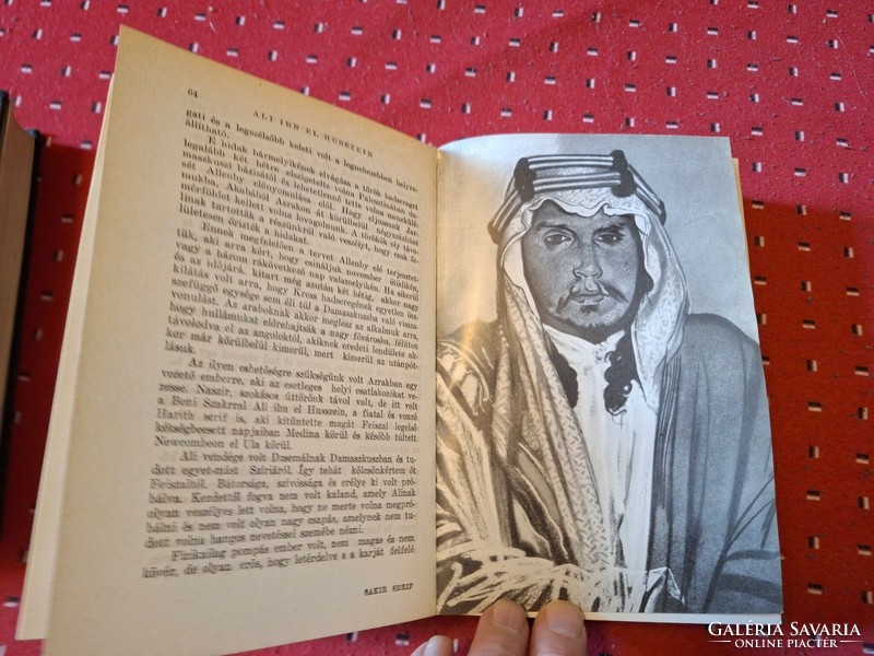 RRR!! 1935- "arábiai" E.T. LAWRENCE: A BÖLCSESSÉG HÉT PILLÉRE I.-II.- KIHAJTHATÓ TÉRKÉPEKKEL!