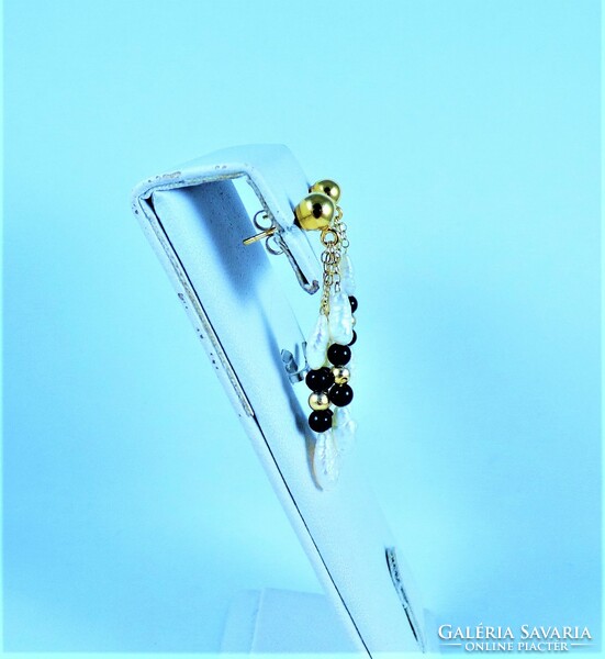 Special 14k gold earrings with real pearls and black onyx gems!!!
