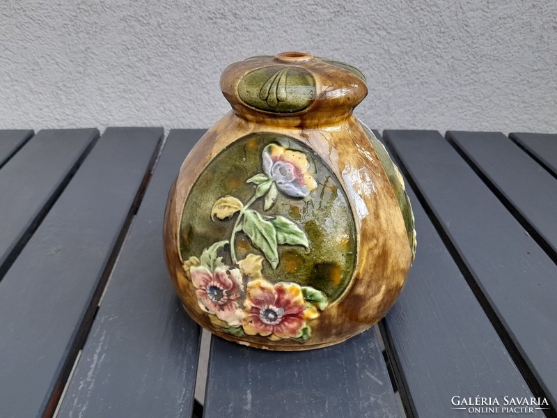 An antique majolica pot or something