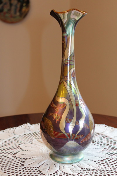 Art Nouveau vase by Zsolnay - volcano