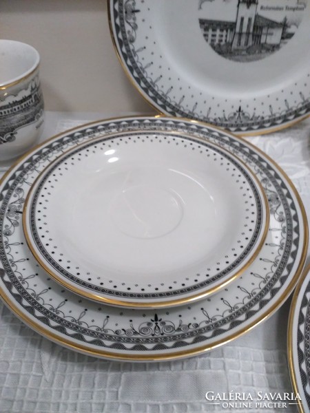 Limited series porcelain breakfast set, with Siófos landmarks!