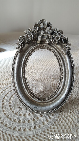 Antique silver-colored, beautiful pink small picture frame