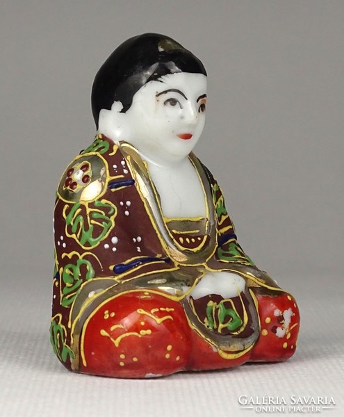 1Q880 Régi jelzett japán Satsuma porcelán figura 6.5 cm