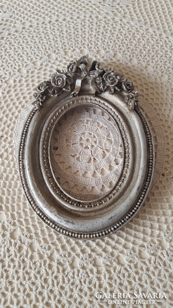 Antique silver-colored, beautiful pink small picture frame