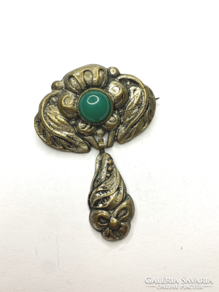 Art Nouveau silver-plated badge