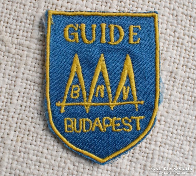 Guide BNV Budapest , hímzett felvarró 6,1 x 4,5 cm turisztika