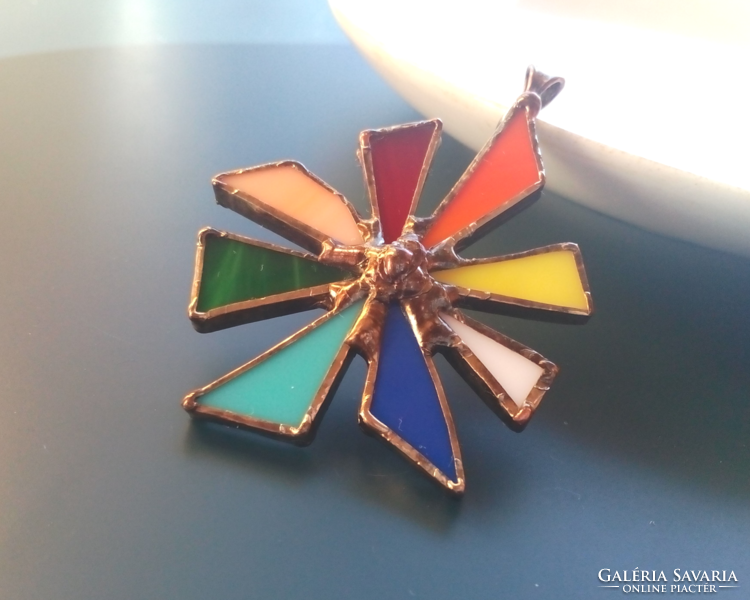 Colored glass pendant made of eight colored glass, Big Bang