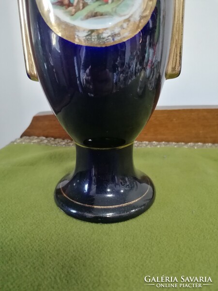 Cobalt blue porcelain vase / without Altwien mark /