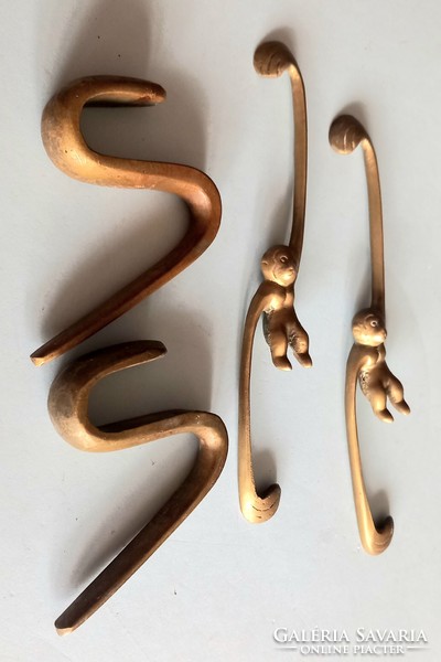 2 Pcs copper hanger vintage negotiable design monkey