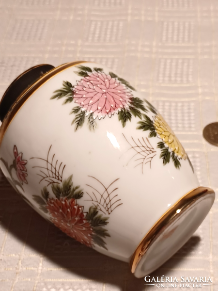 Japanese porcelain spice rack with lid - hand painted