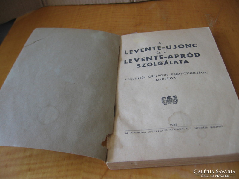 The service of Levente-ujonc and Levente-apród in 1942