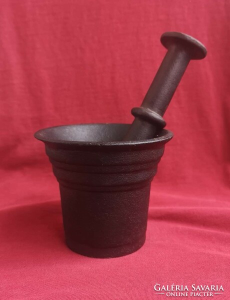 Antique iron mortar approx. 1800s, with a special mortar and pestle.