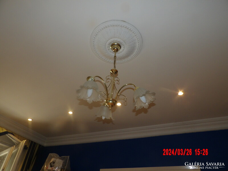 Ceiling lamp with wall arm