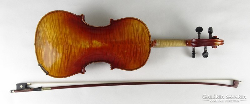 1P889 Régi olasz hegedű tokkal vonóval