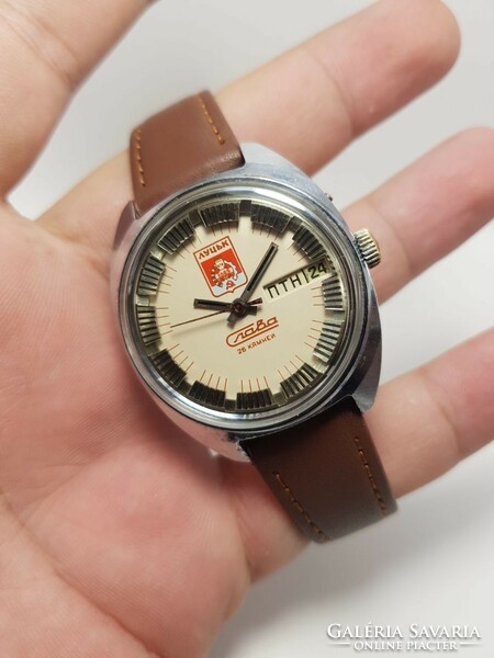 Soviet beautiful slava 26 stone mechanical watch