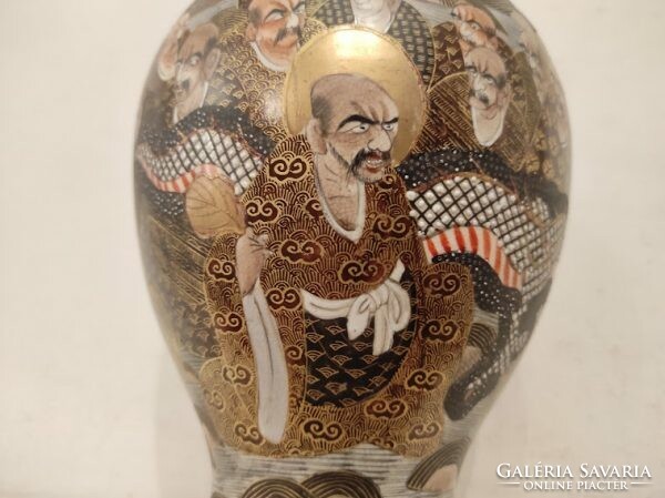 Antik patinás szép sokalakos Japán satsuma porcelán váza Ázsia 916 8637