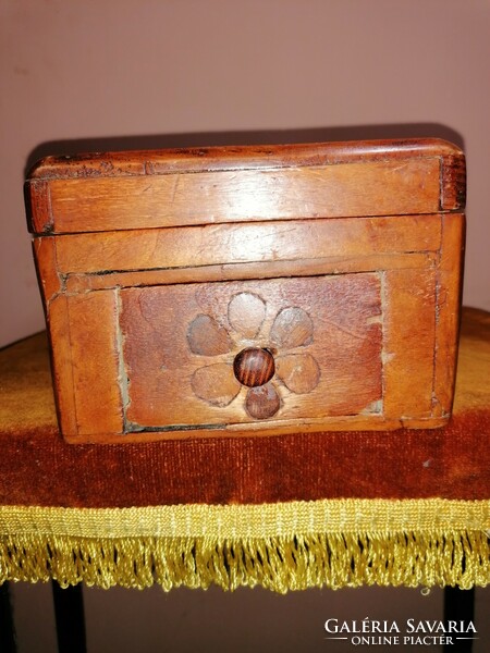 Old shaving box