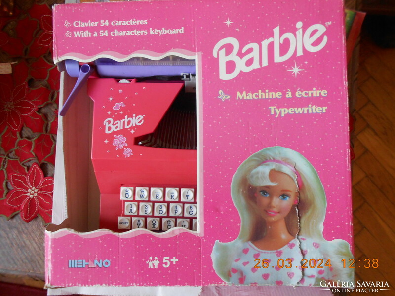 Barbie írógép dobozában 1996-os