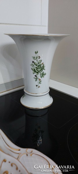 Large patterned vase by Erika Hollóháza
