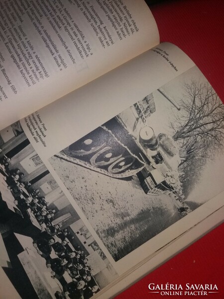 1970.Emlékek, gondolatok ZSUKOV MARSALL EMLÉKIRATA könyv a képek szerint KOSSUTH