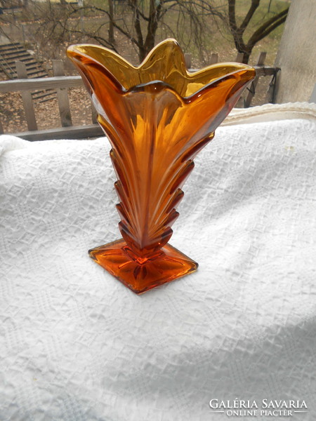 Art deco üveg váza, szép borostyán szín -30-as évek