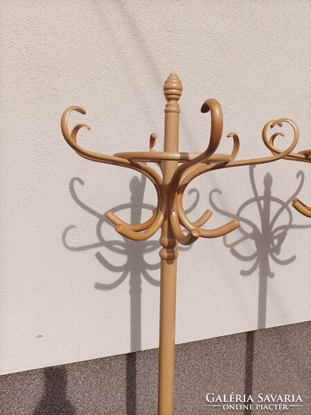 Antique-style coat rack, natural-toned, larger Thonet coat rack, 3 pcs