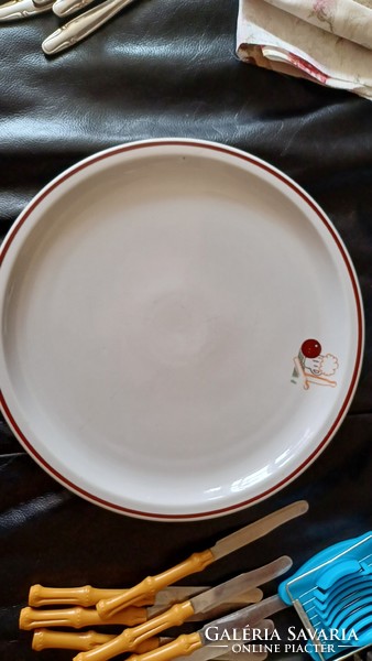 Zsolnay bowl, kitchen utensils