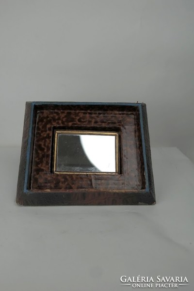 Special art nouveau jewelry box with bulldog decoration - 51882