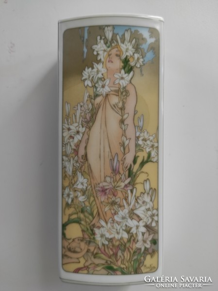 Secession style porcelain vase mucha