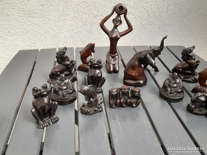 Beautiful sculpture group, 15 pieces in one
