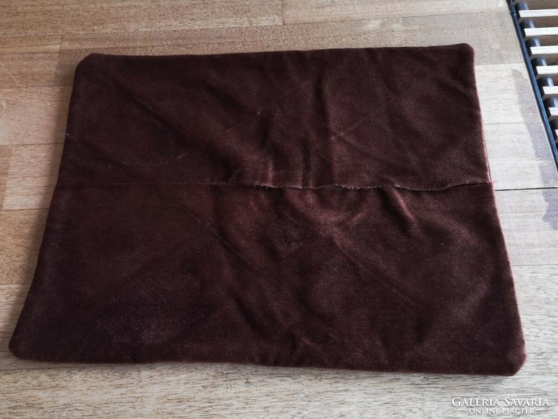 Brown velvet retro decorative cushion cover