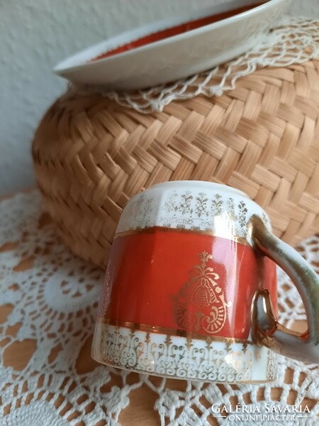 Altwien coffee cup with bottom, wonderful piece, no breaks or cracks.