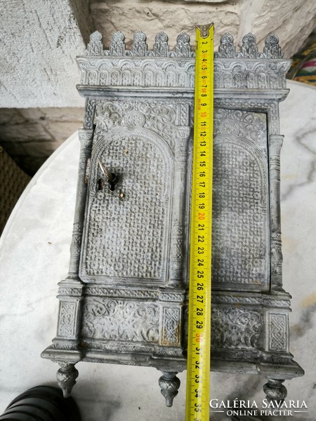 Antique key cabinet lockable with a key, decorative cast iron front. Video!