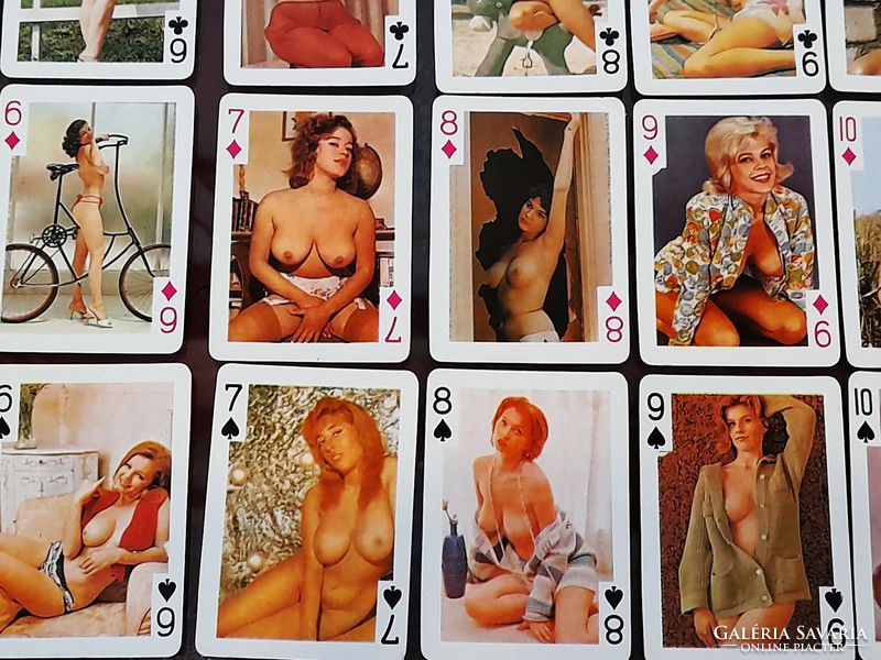 Retró cicis kártya, erotikus francia kártya pakli dobozában 70-es évek.