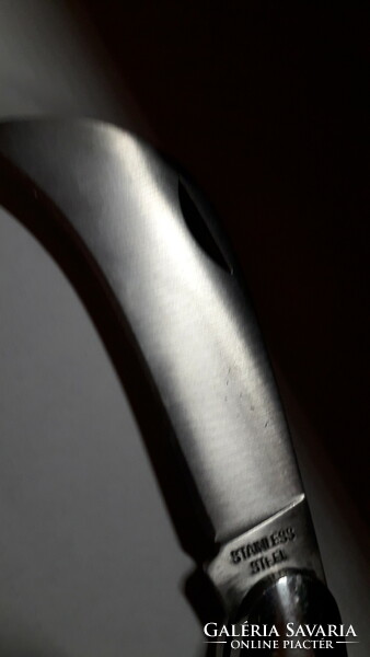 Retro fa nyeles fém rátétes acél ívelt pengés bicska zsebkés 18cm - 8cm a penge a képek szerint