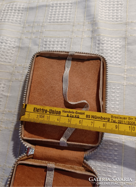 Snakeskin pen holder and cigarette case, pcs/price