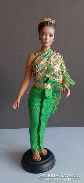 Baba Indiai keleti táncosnő ALKUDHATÓ