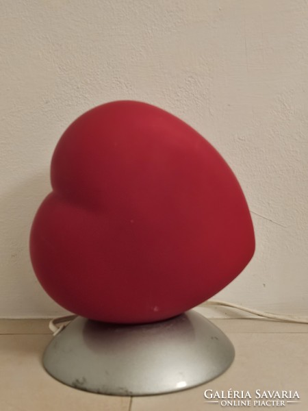 Retro heart lamp