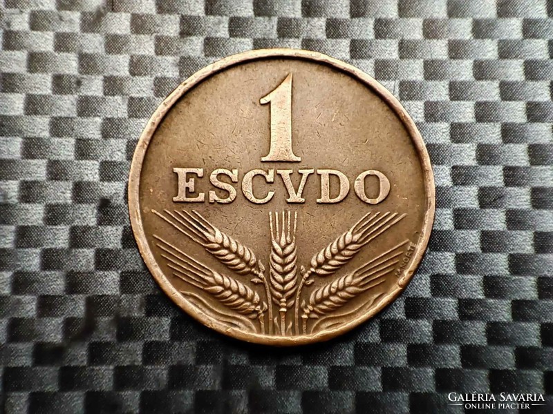 Portugália 1 Escudo, 1975