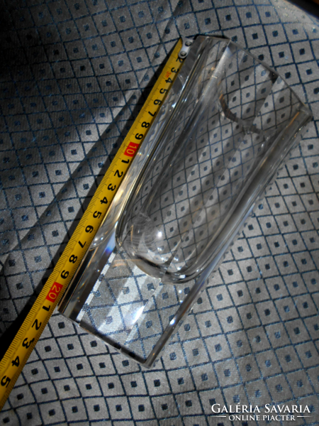 Thick glass vase polished on the side - 20s. Size: 20.5 cm