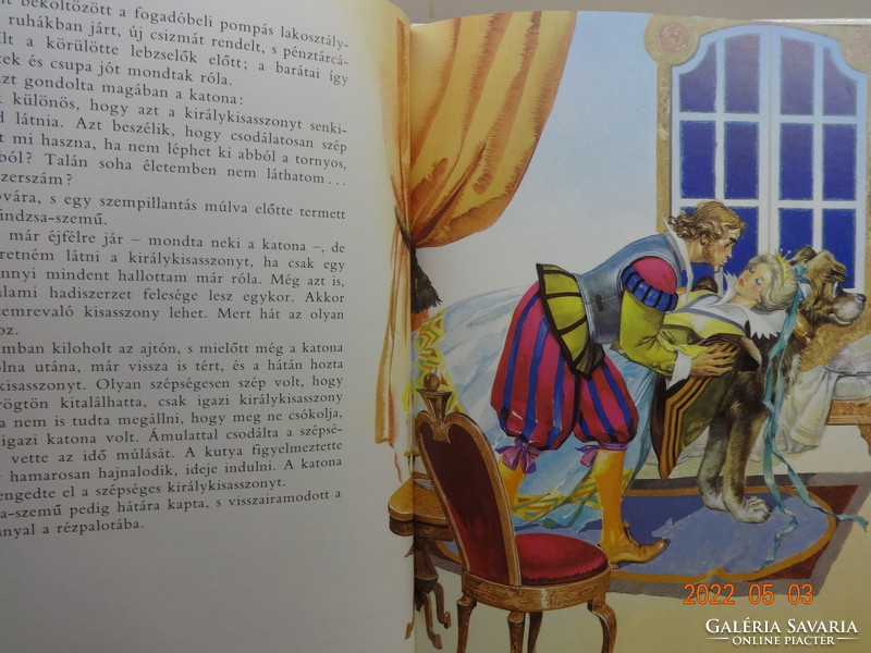 Andersen: A csodálatos tűzszerszám - gazdagon illusztrált mesekönyv