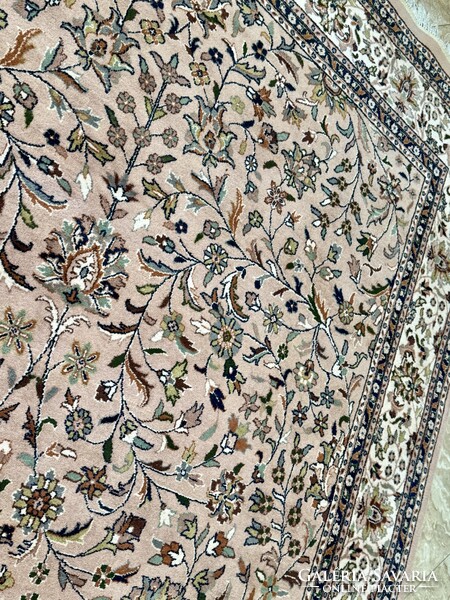 Indo Isfahan szőnyeg 355x252cm Kézi csom.