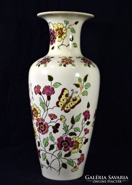 Zsolnay larger vase with butterfly pattern!