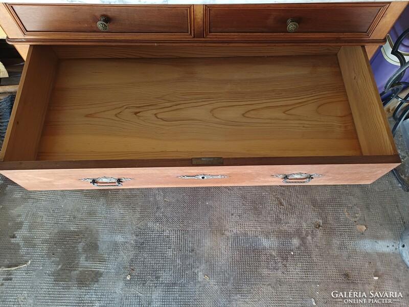 Empir chest of drawers with 4 drawers and marble tiles that broke during transport.