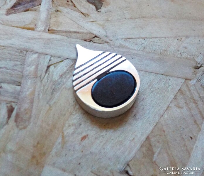 835 silver pendant with black stone
