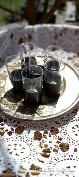 6 short drinking glasses with a metal bottom