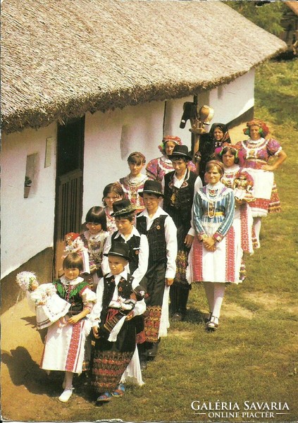 Postcard = tard, matyó folk costume