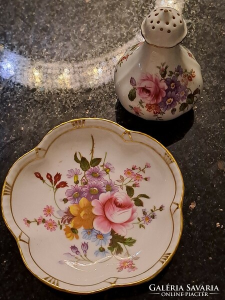 Royal crown derby english porcelain derby posies salt shaker