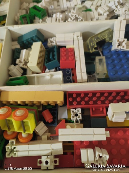 For sale is an old leco, retro Eastern European lego